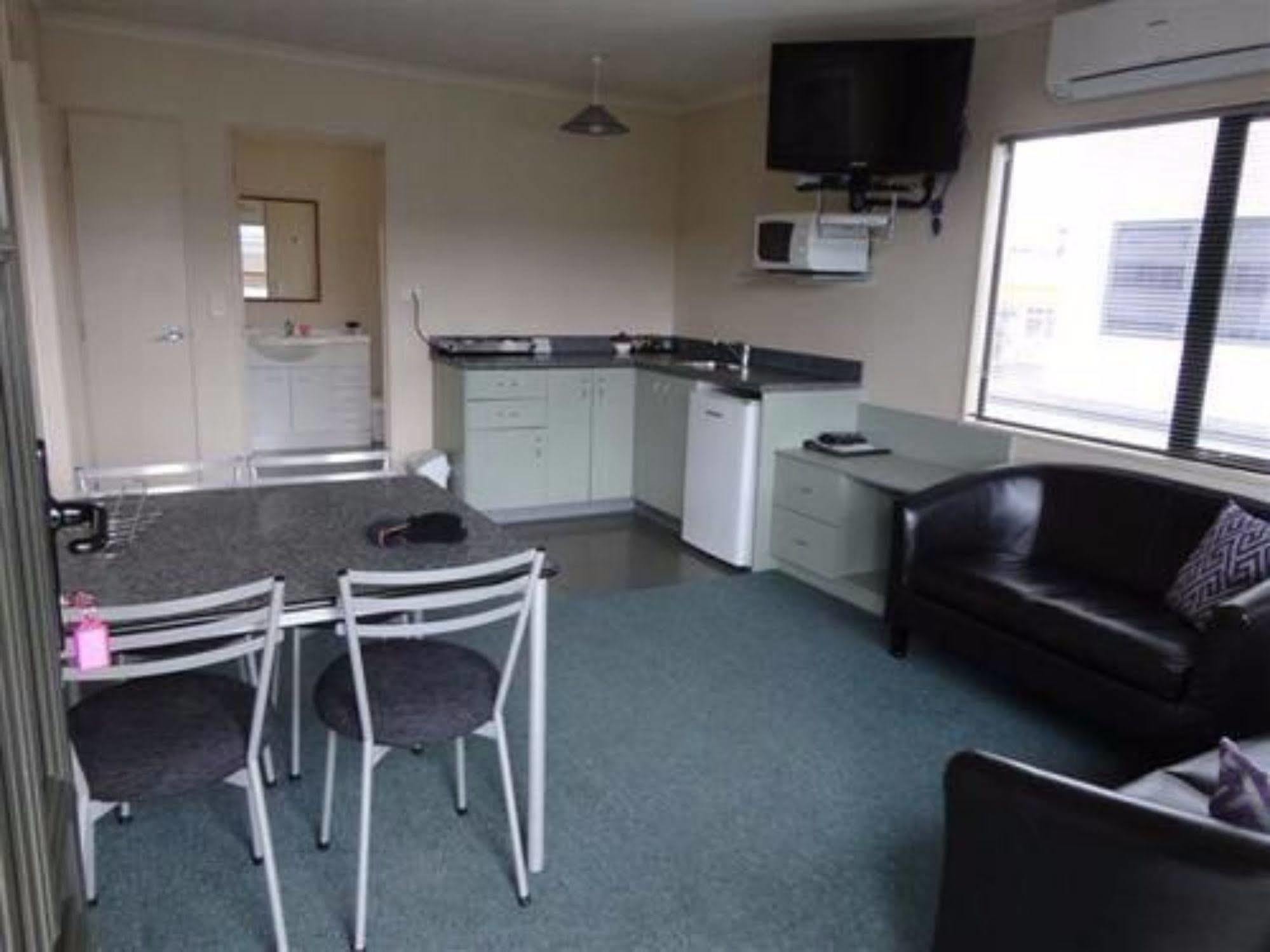 نيو بلايموث Asure Abode On Courtenay Motor Inn المظهر الخارجي الصورة
